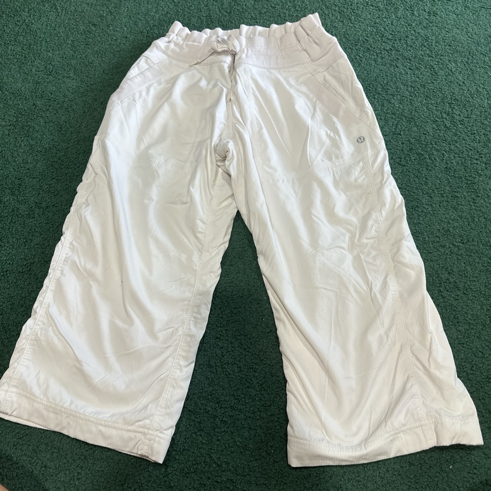 Lululemon Dance Studio Crop Pants size 8